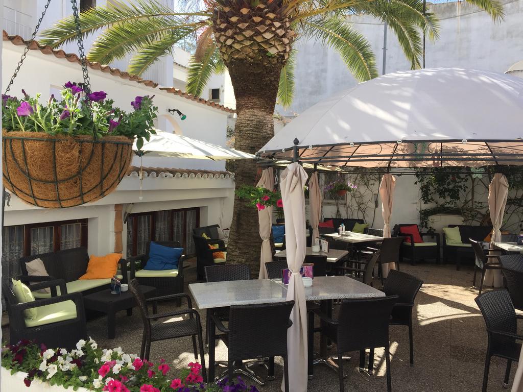 Hotel Antares Cala D´Or エクステリア 写真