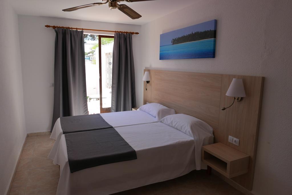 Hotel Antares Cala D´Or エクステリア 写真