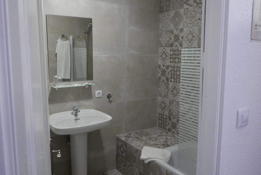 Hotel Antares Cala D´Or エクステリア 写真