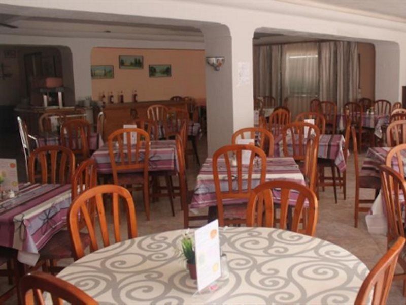 Hotel Antares Cala D´Or エクステリア 写真
