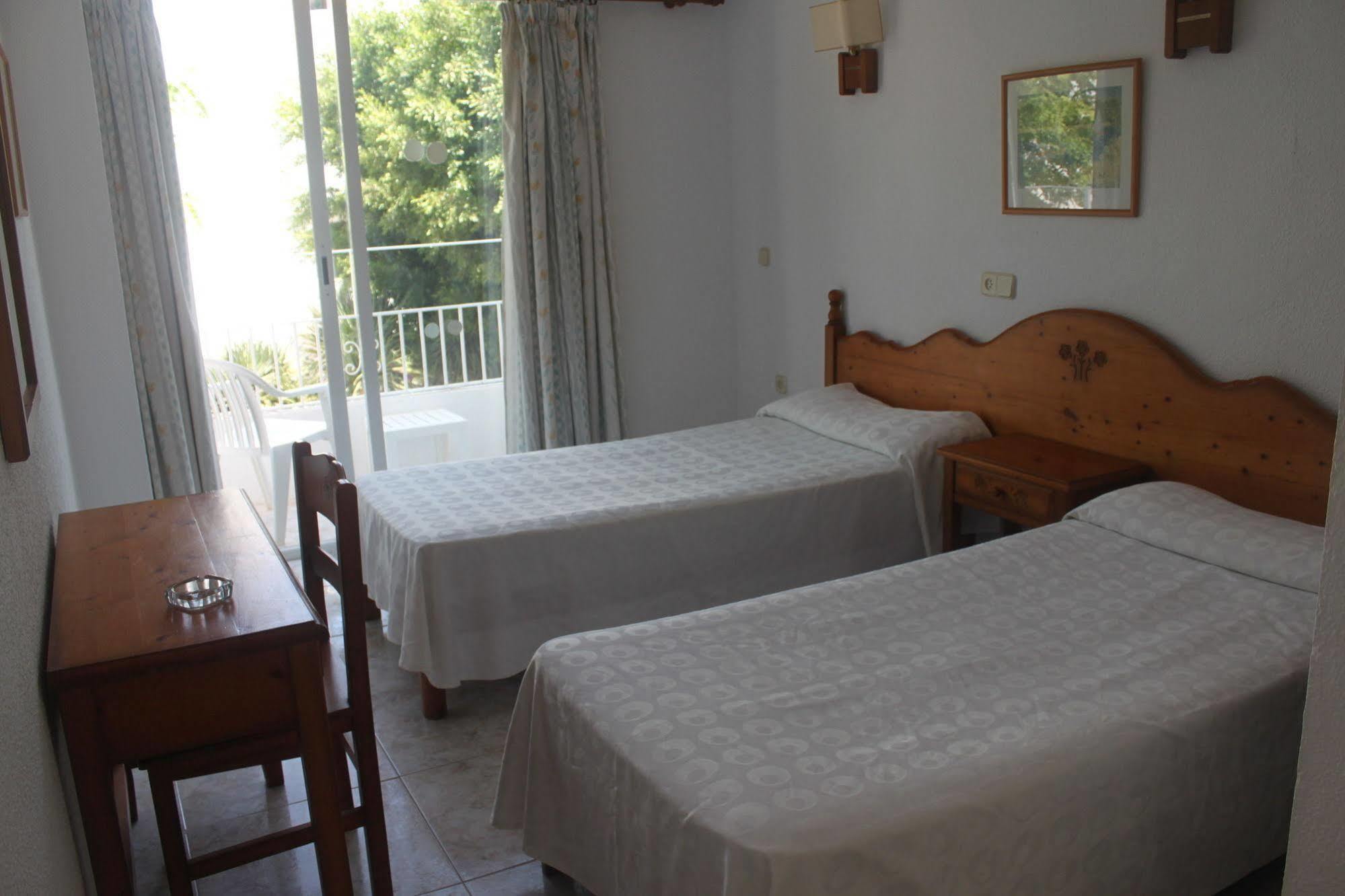 Hotel Antares Cala D´Or エクステリア 写真