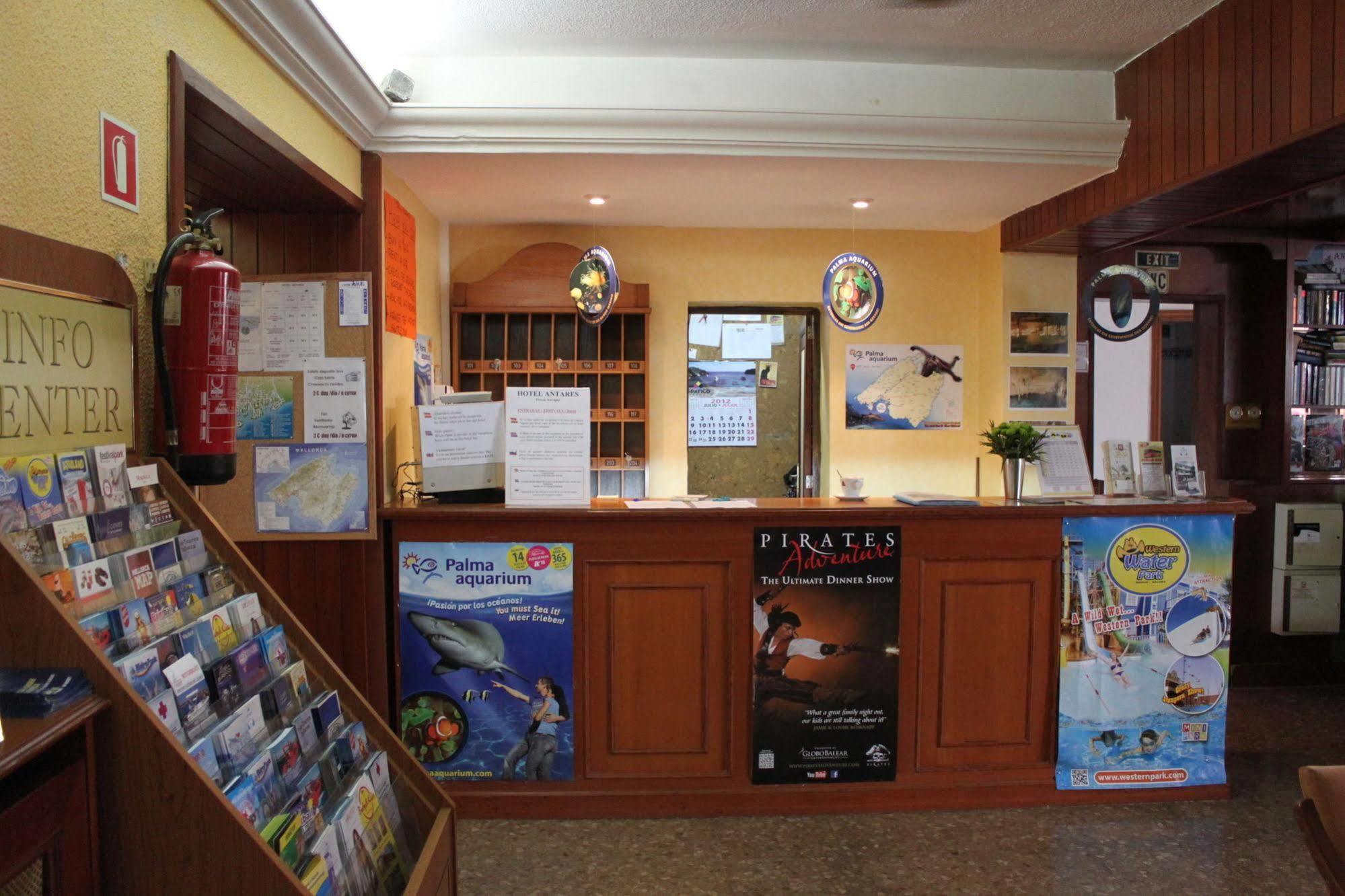 Hotel Antares Cala D´Or エクステリア 写真