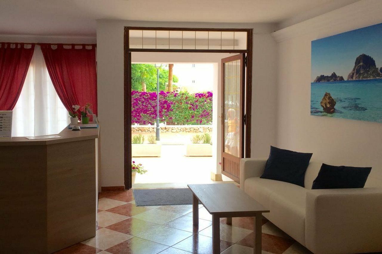 Hotel Antares Cala D´Or エクステリア 写真